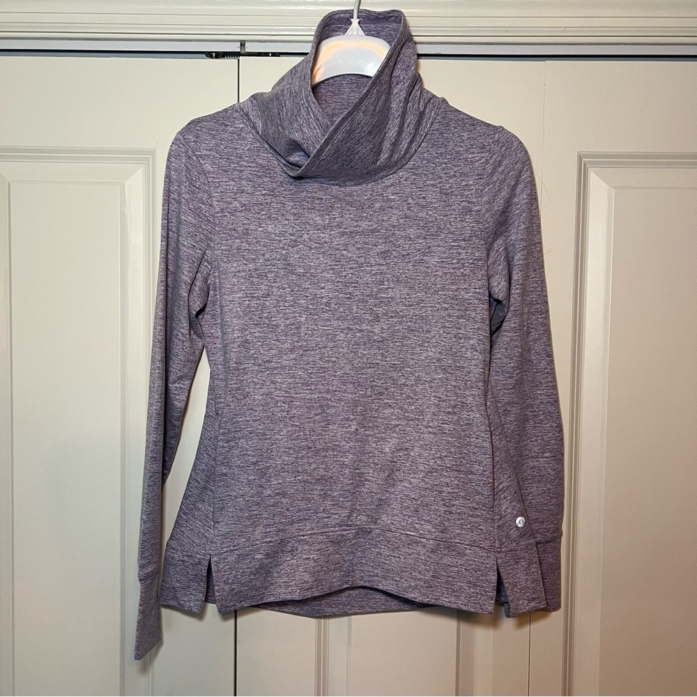 Apana women’s mock/cowl neck long sleeve athletic top. Size small. Purple.